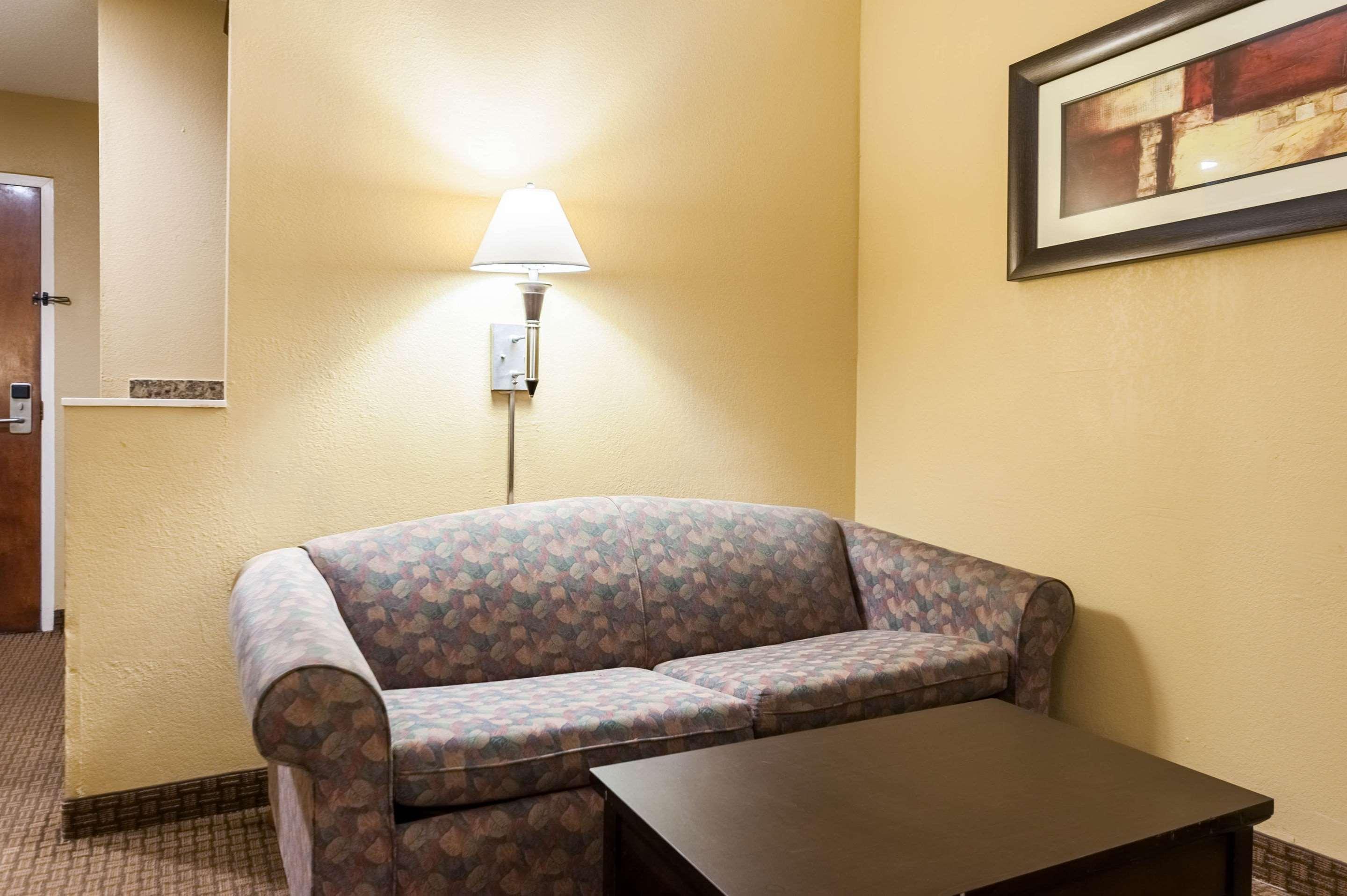 Quality Inn & Suites Lafayette Εξωτερικό φωτογραφία