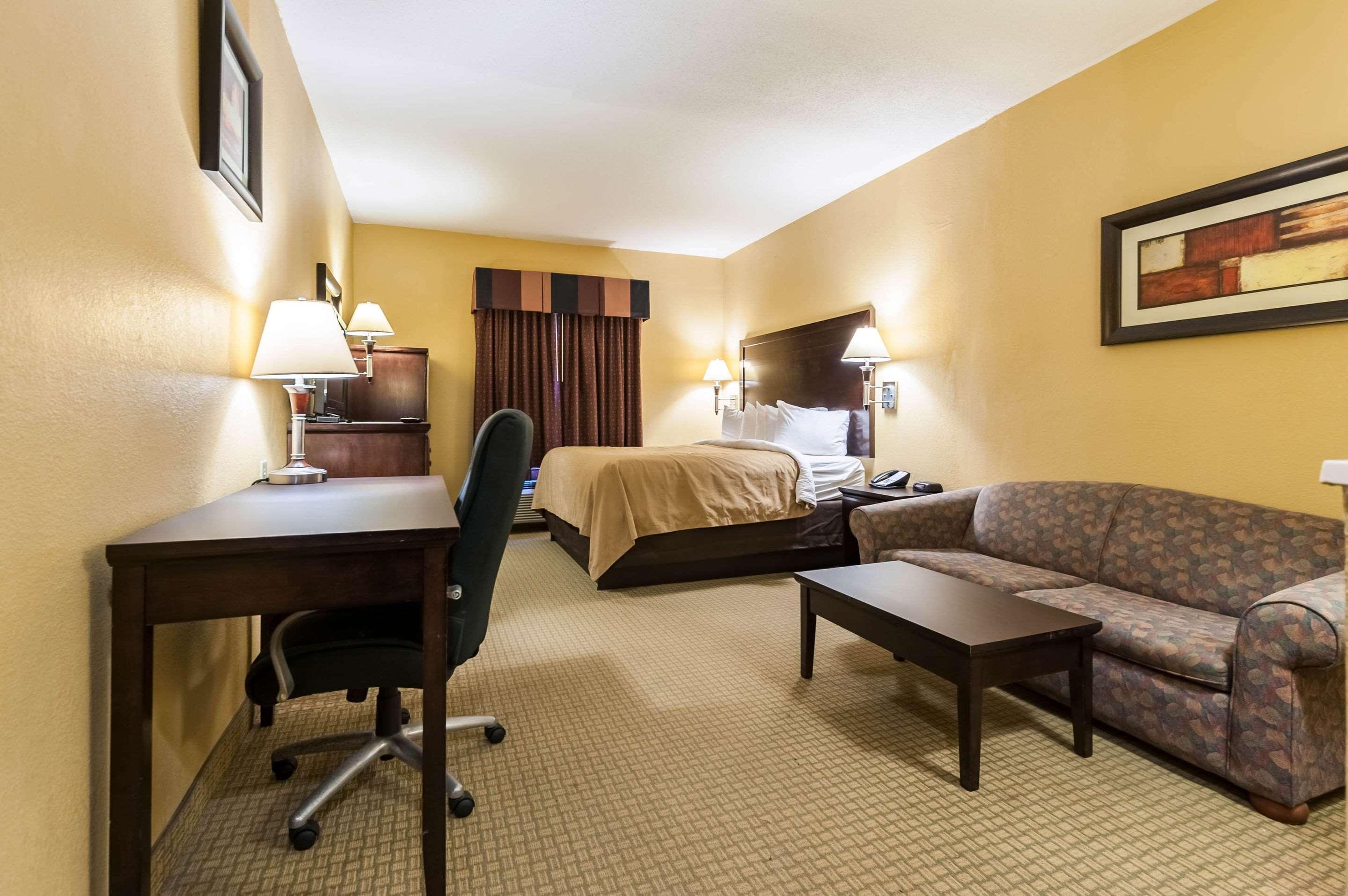 Quality Inn & Suites Lafayette Εξωτερικό φωτογραφία