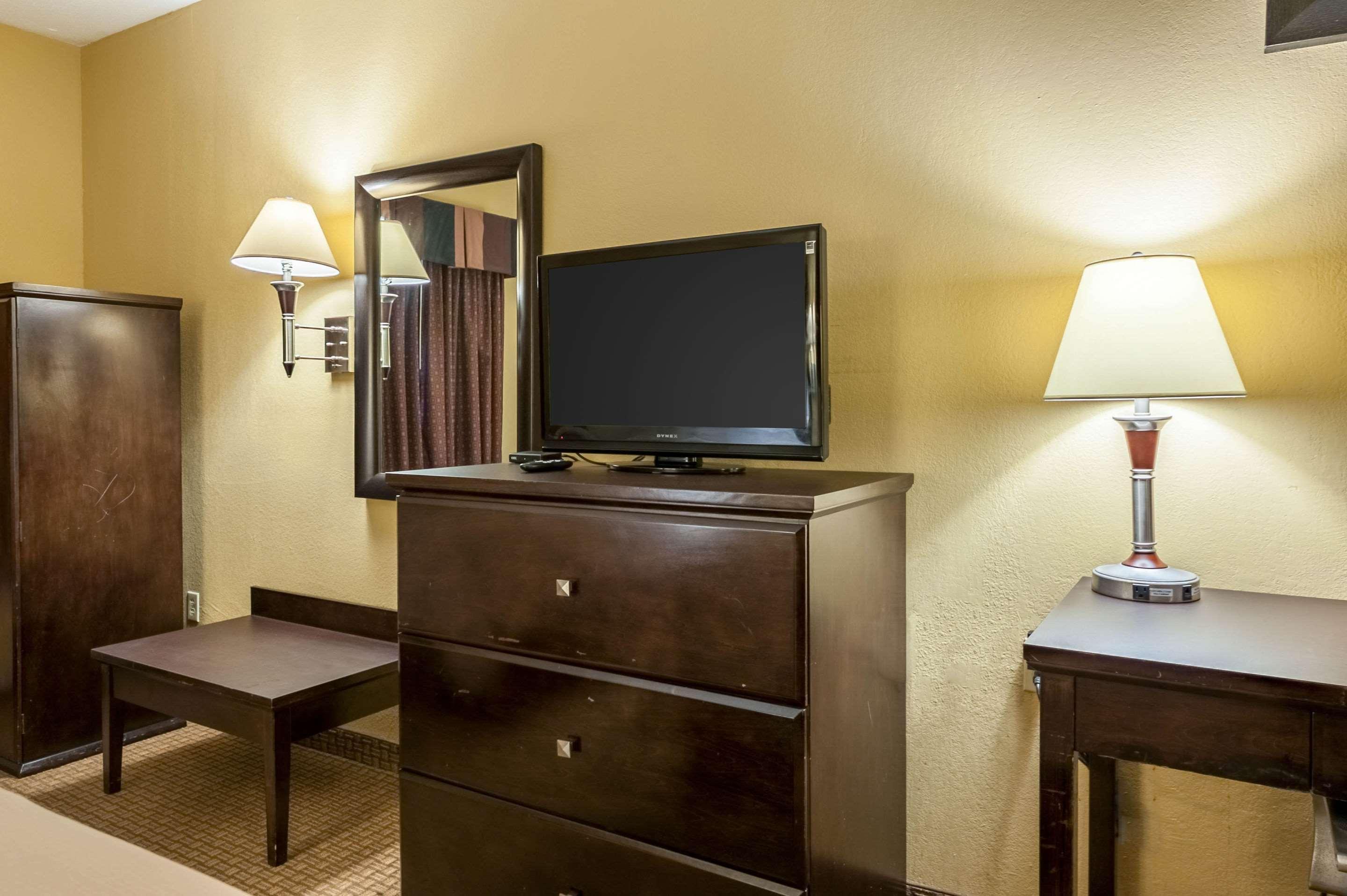 Quality Inn & Suites Lafayette Εξωτερικό φωτογραφία