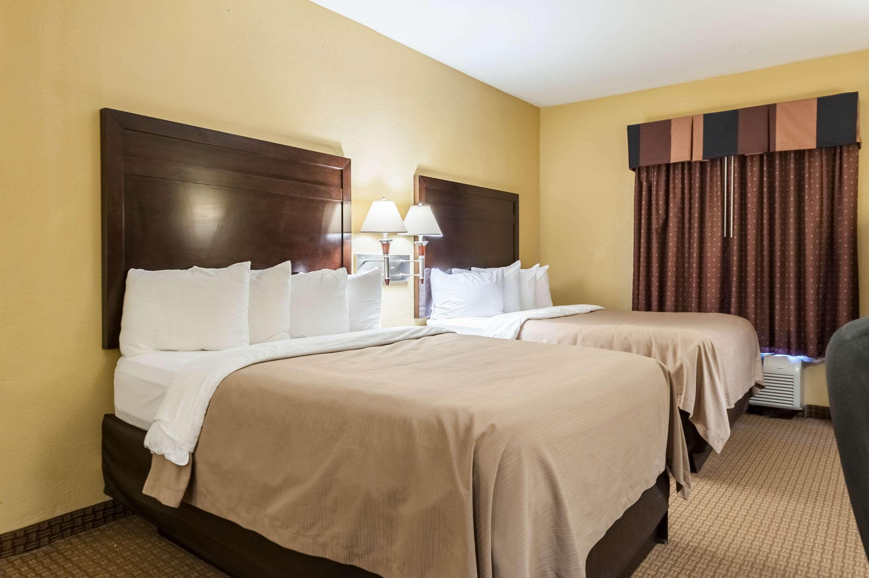 Quality Inn & Suites Lafayette Εξωτερικό φωτογραφία
