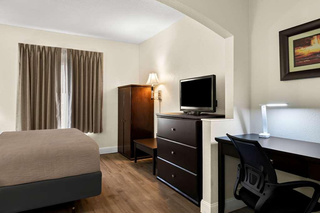 Quality Inn & Suites Lafayette Δωμάτιο φωτογραφία
