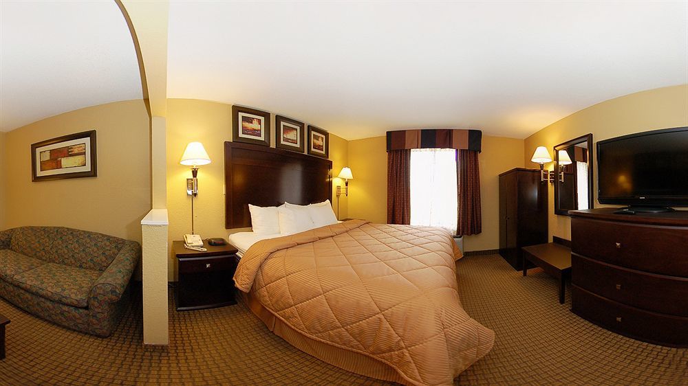 Quality Inn & Suites Lafayette Εξωτερικό φωτογραφία